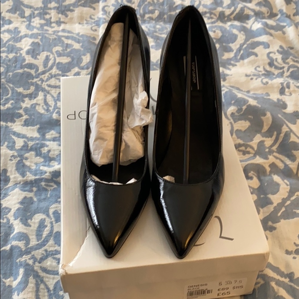 TOPSHOP Patent Leather Pump